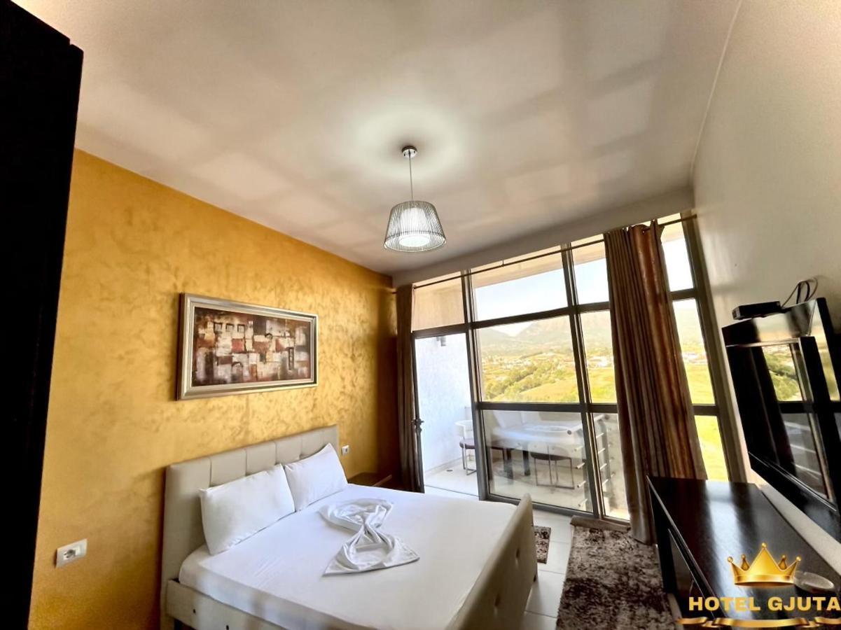 Hotel Gjuta Tirana Exteriér fotografie